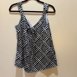 White House Black Market Tank Top Black White‎ Geometric Sleeveless 12
